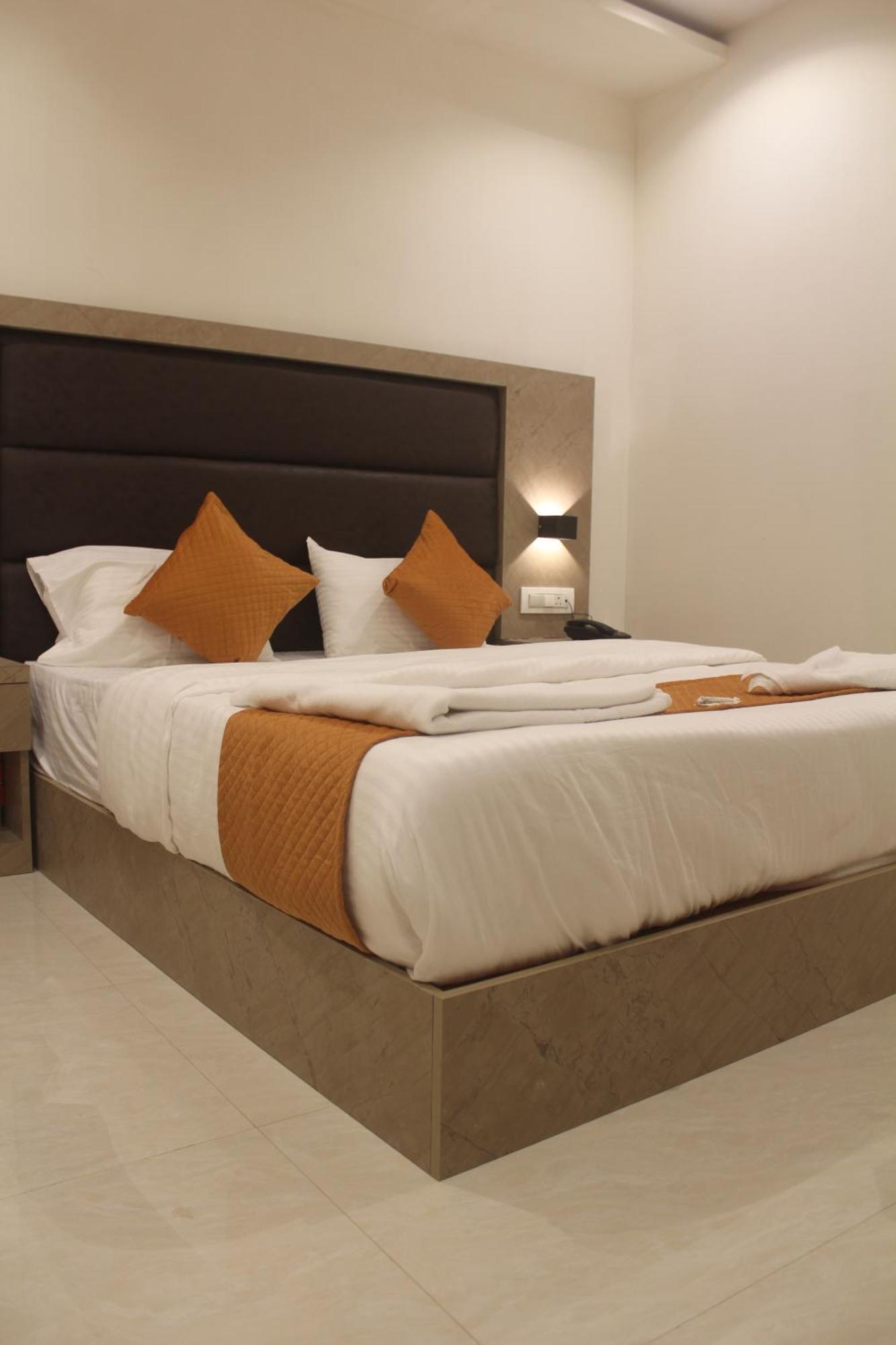 Hotel Metro Inn Mumbai Ngoại thất bức ảnh