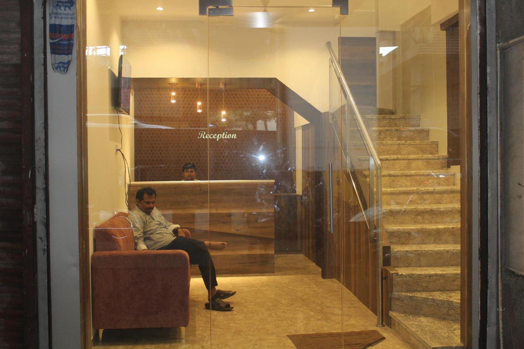 Hotel Metro Inn Mumbai Ngoại thất bức ảnh