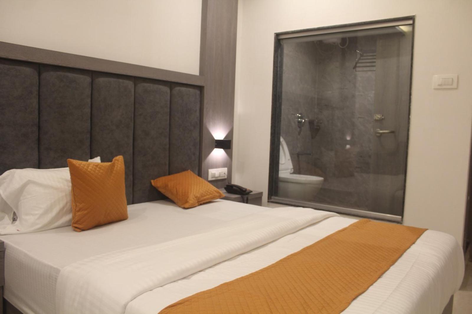 Hotel Metro Inn Mumbai Ngoại thất bức ảnh