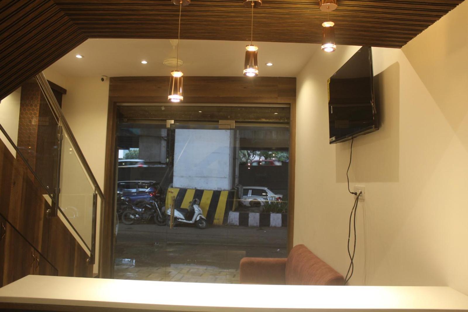 Hotel Metro Inn Mumbai Ngoại thất bức ảnh