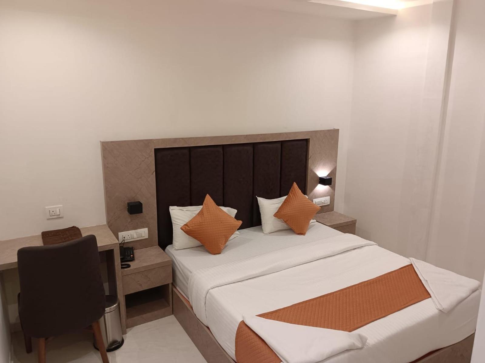 Hotel Metro Inn Mumbai Ngoại thất bức ảnh